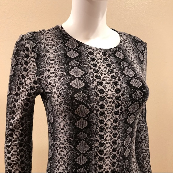 HM Divided Bodycon Mini Dress Size Small Shades of Grey Snakeskin Print - Picture 2 of 13